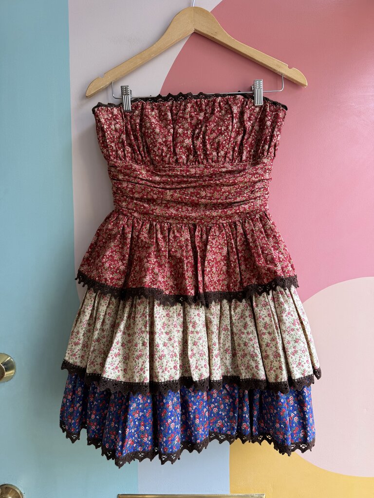 Vintage Betsey Johnson USA Made Tiered Mini Dress – Editor Consignment